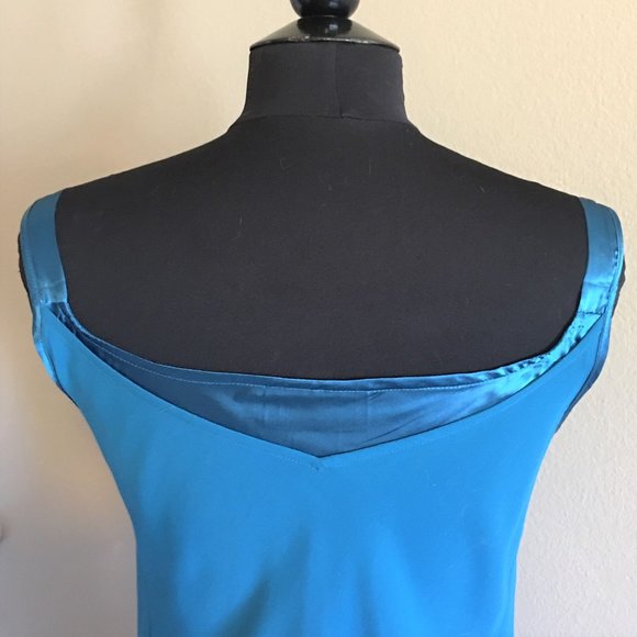 Vibrant blue sequin and bead adorned layered top - Picture 6 of 14